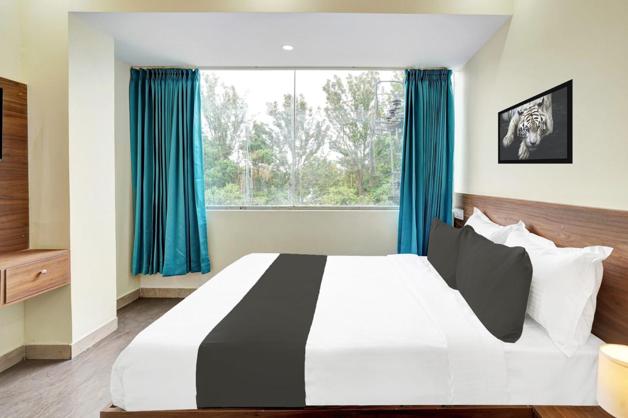 Hotel O Gayathri Metro Deluxe Bengaluru Kültér fotó